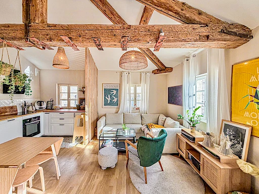 T3 A VENDRE AVIGNON intra-muros zone piétonne- 3 pièces - 78 m2