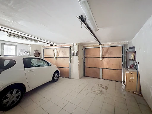 Duplex de  95.92 m2 avec Terrasse et Double Garage , Coeur Historique d'Avignon - 10