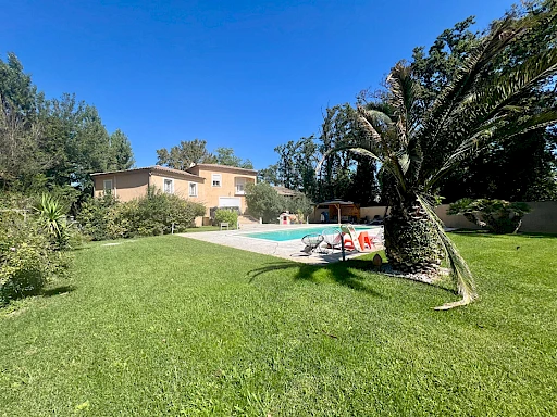 Villa Vedene 8 pièce(s) 230 m2 - proche du golf - 16