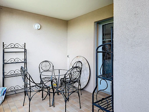 Appartement  3 pièce(s) 65.46 m2 - terrasse - ascenseur - 7