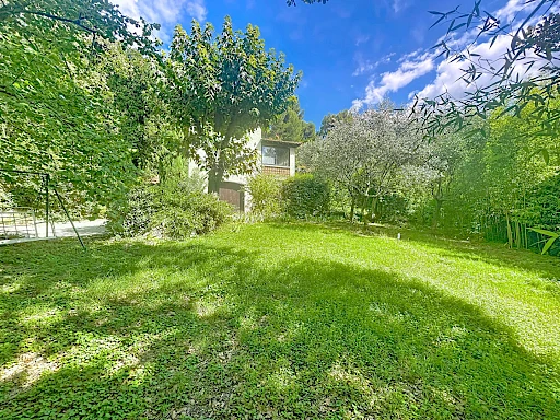 Maison Les Angles 6 pièce(s) 160 m2 sur 1515 m² de terrain