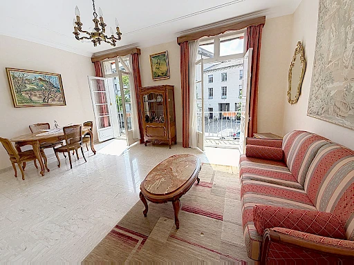 Appartement Avignon 6 pièce(s) 121 m2