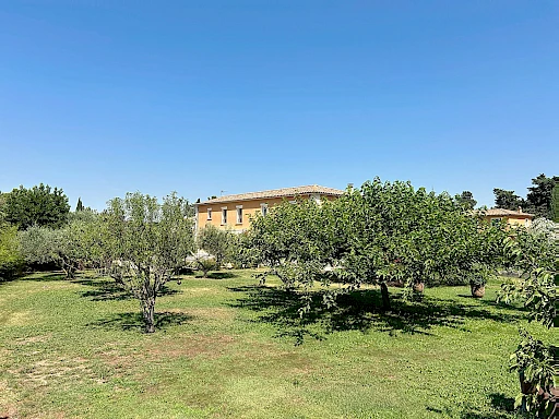 Maison Rochefort Du Gard 7 pièce(s) 300 m2 - 14
