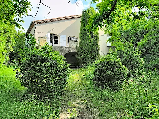 Maison Villeneuve Les Avignon 7 pièce(s) 230 m2 - CENTRE HISTORIQUE