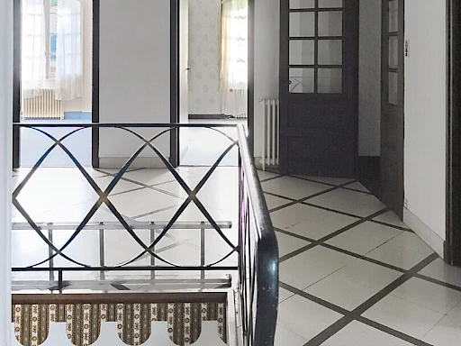 Maison Villeneuve Les Avignon 7 pièce(s) 230 m2 - CENTRE HISTORIQUE