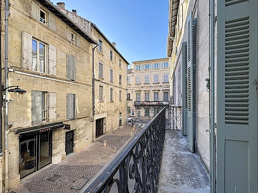 Immeuble  Avignon Intra Muros 7 pièce(s) 255 m2