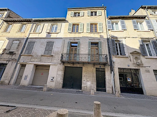 Immeuble  Avignon Intra Muros 7 pièce(s) 255 m2