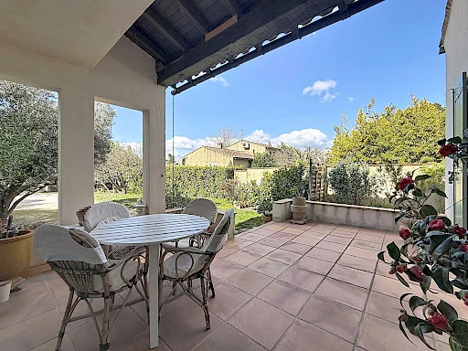 Maison familiale de 145 m² avec jardin à Pujaut