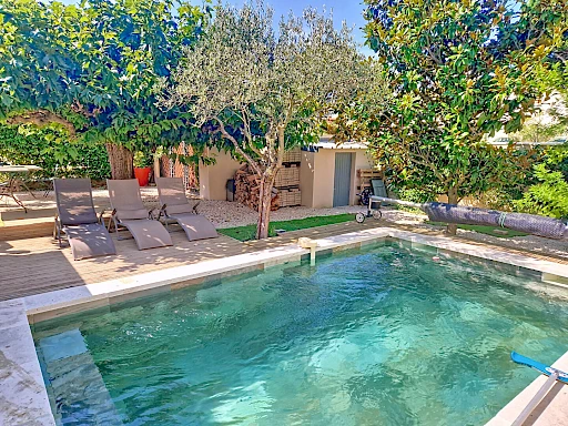 Maison Les Angles 5 pièce(s) 140 m2  plus garage sur 397 m² de terrain avec piscine. - 14