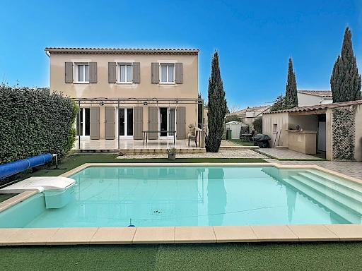 Maison Rochefort  Du Gard 5 pièce(s) 103 m2