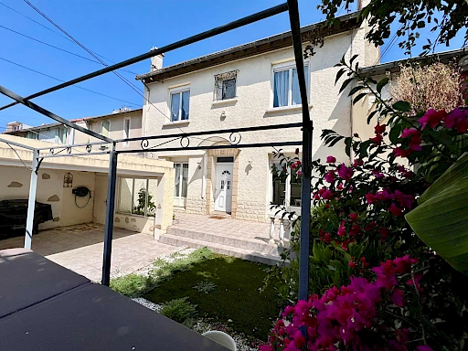Maison Avignon 8 pièce(s) 140 m2 - 4