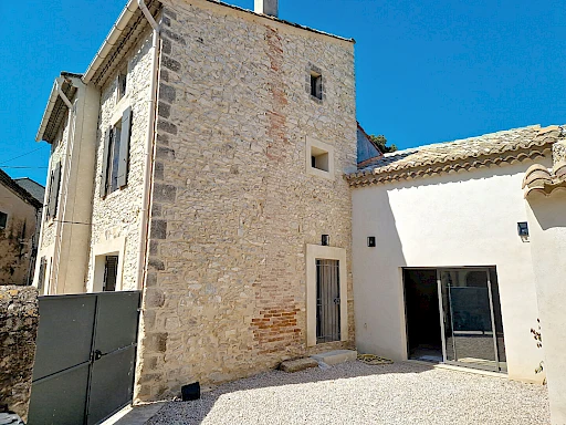 Maison Tavel 5 pièce(s) 186 m2 plus jardin de 50 m² plein sud.