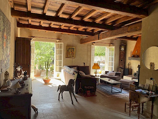 Maison Villeneuve Les Avignon 5 pièce(s) 175 m2 suer 1088 m² de terrain avec piscine - 4