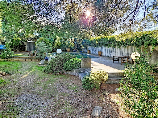 Maison Villeneuve Les Avignon 5 pièce(s) 175 m2 suer 1088 m² de terrain avec piscine - 14