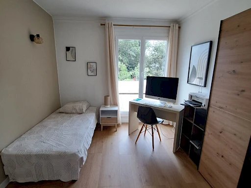 Appartement Villeneuve Les Avignon 4 pièce(s) 113.77 m2 - Bien d'Exception - Meublé - 14