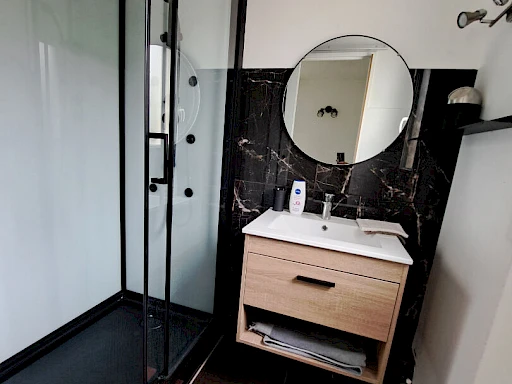 Appartement Villeneuve Les Avignon 4 pièce(s) 113.77 m2 - Bien d'Exception - Meublé - 12